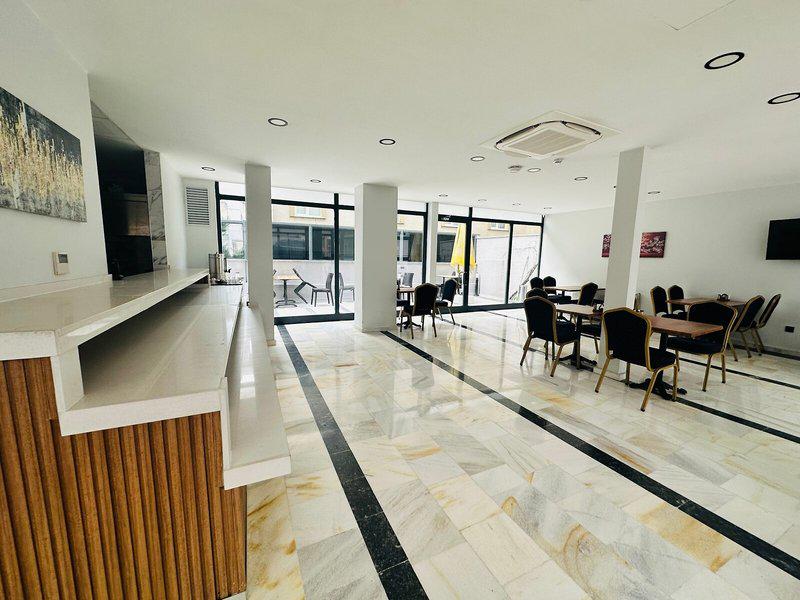 81C7CEDEDBC7150ECAFB9460575B851F