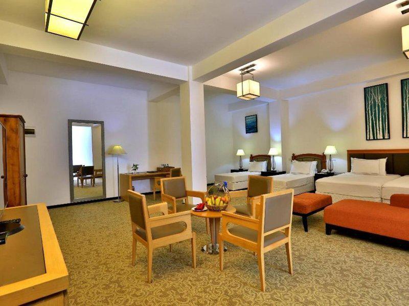 2BBB7284460164F5F2C1460319647928