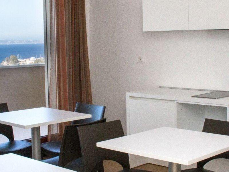 EC13A850F3D9F5CBEB2006979596CC56