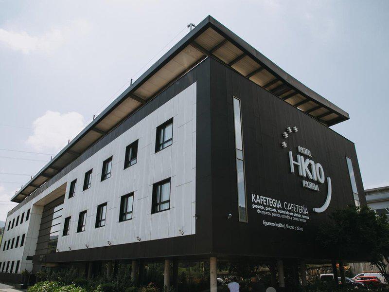 85880787C1744B5A5D273AC85BBD8AB4