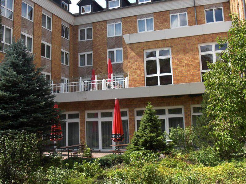 56E7096EB9F56BC821E4EE8B5860287B