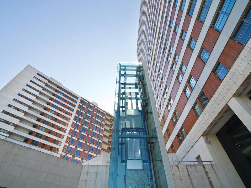 132878B3EBA6CF2B0DBCE798B62A43FE