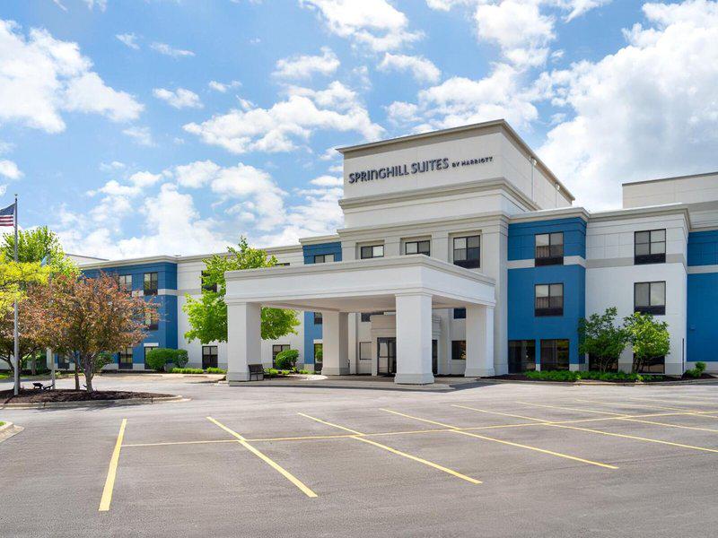 DACC39A16148EDC9704504B7441CE576