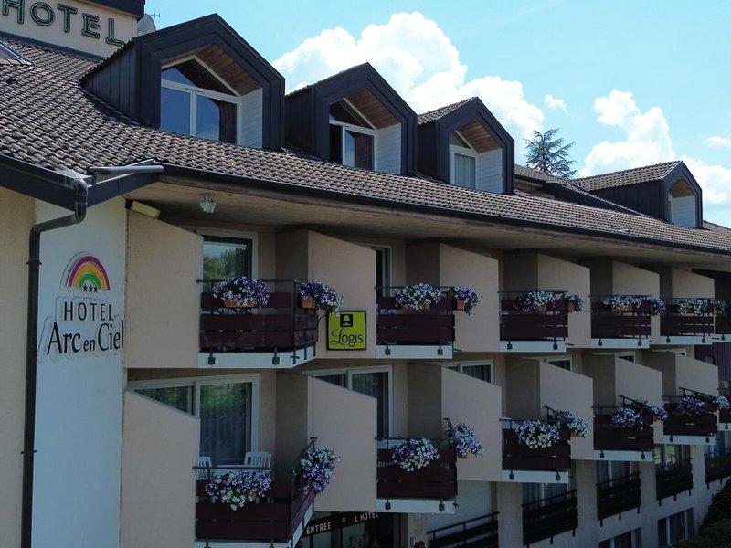 9E266026575F293D3BA9779C3DF4D4AF