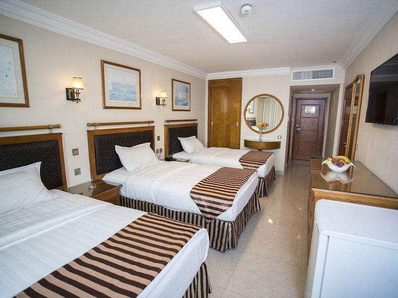 6D475C7A06DEC09E7939DA003856087D