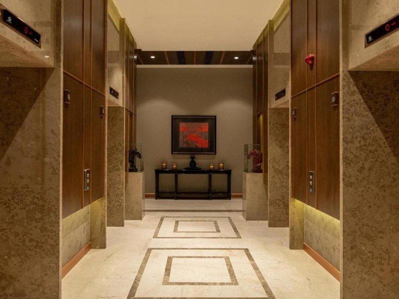 39CDF2FC1C57240C7F5A098CFB0D612D