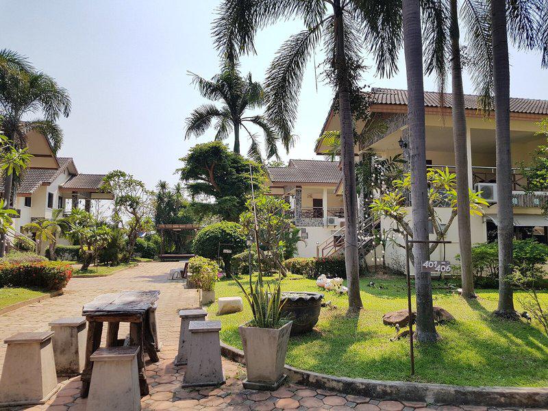 174E8E4DA097D022E4A85C062D3F2BC2