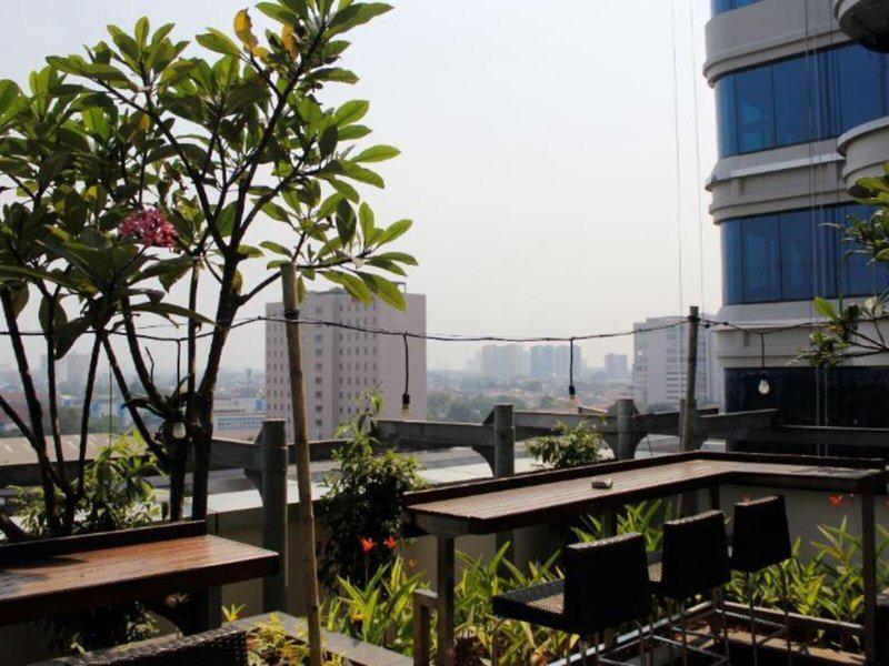 FBD013E04F84B685C1CD10D4019D694B