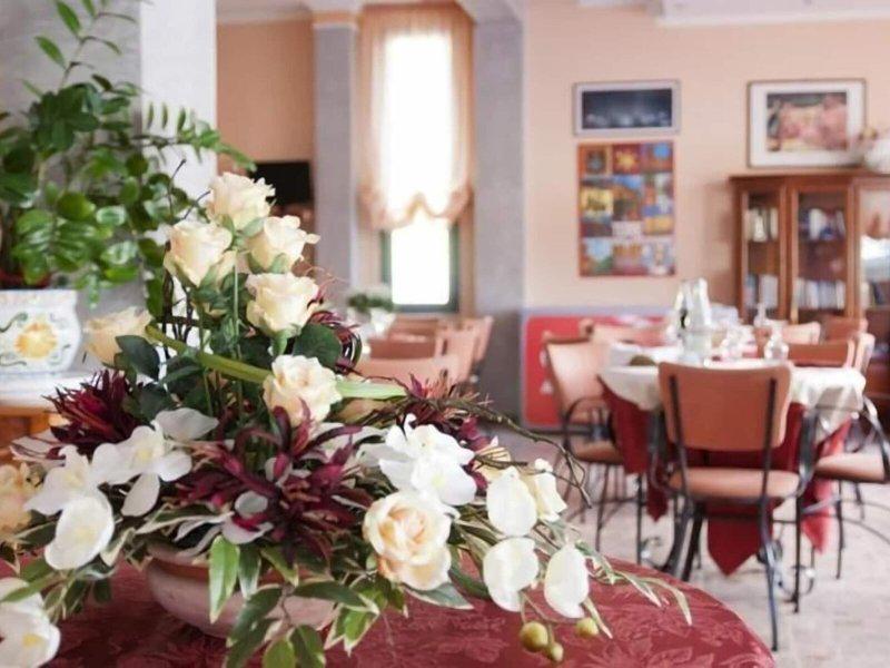 95494388B3AA8A6244F369042922F54D