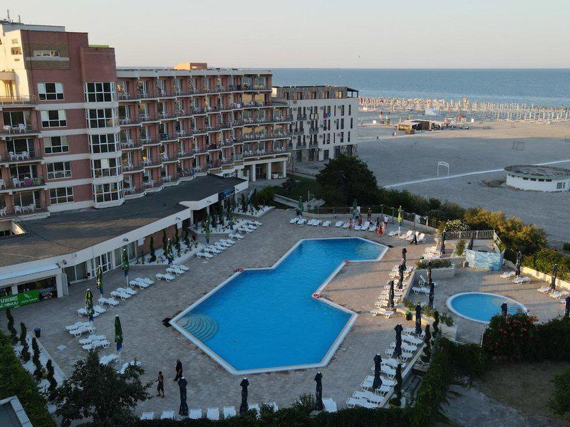 9D7801F068B000AA35666250E97AB5BF