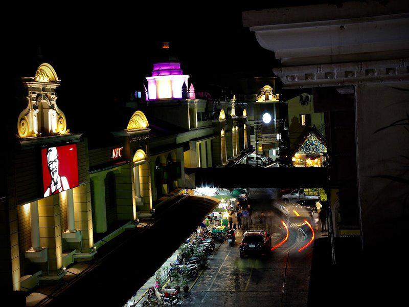 8B3C78EDDB3C44CC98D217F907FFE41A