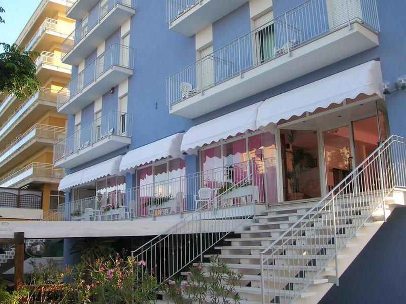 D729EE070906BD8A37D7115D8113CDEF