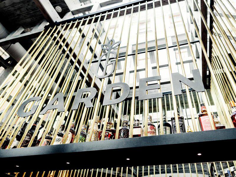 653AE5B105A9D8F1D90FE656853D922E