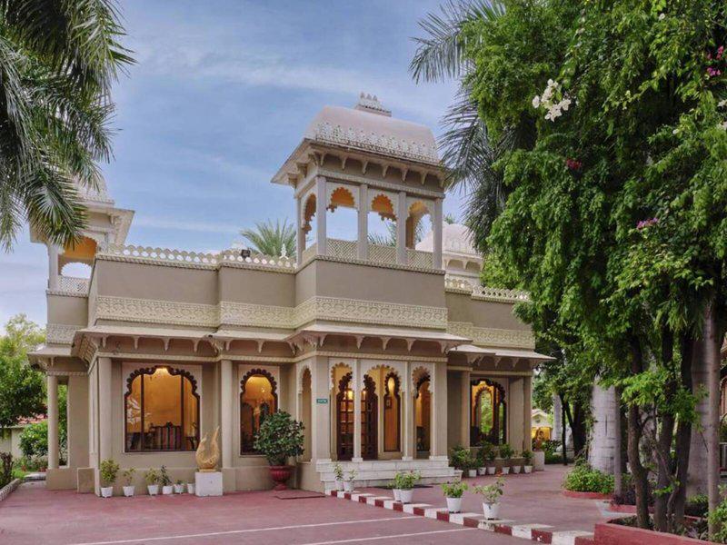 C8B17BB80327FB2E0B9F44BE85AC1C51