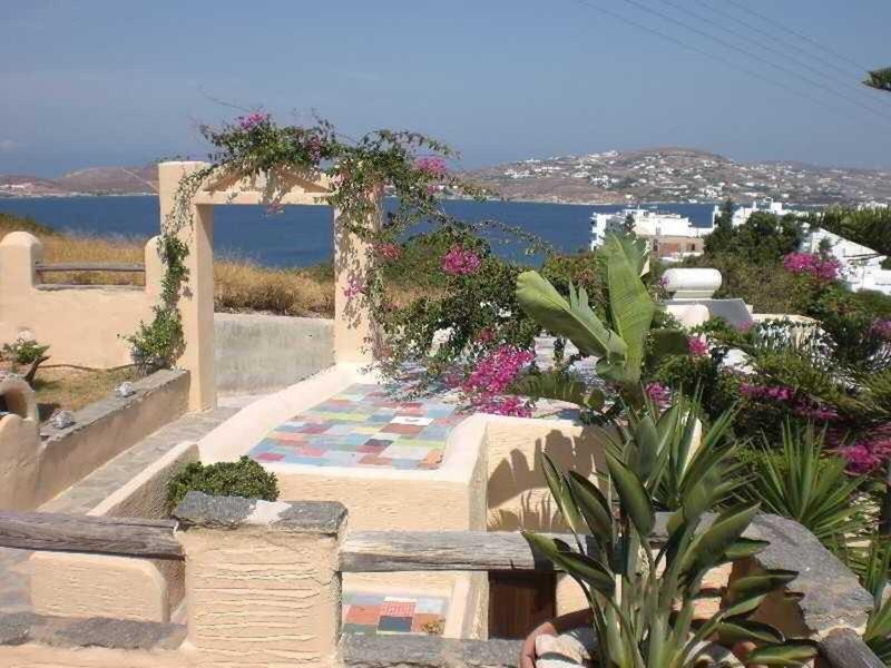 8E9A89E850591E554059B9A9659B7750