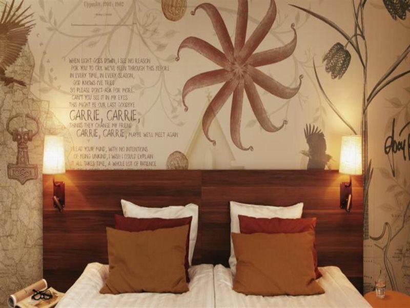 22DF0DBC10F2A478243A1C9B13074CF3