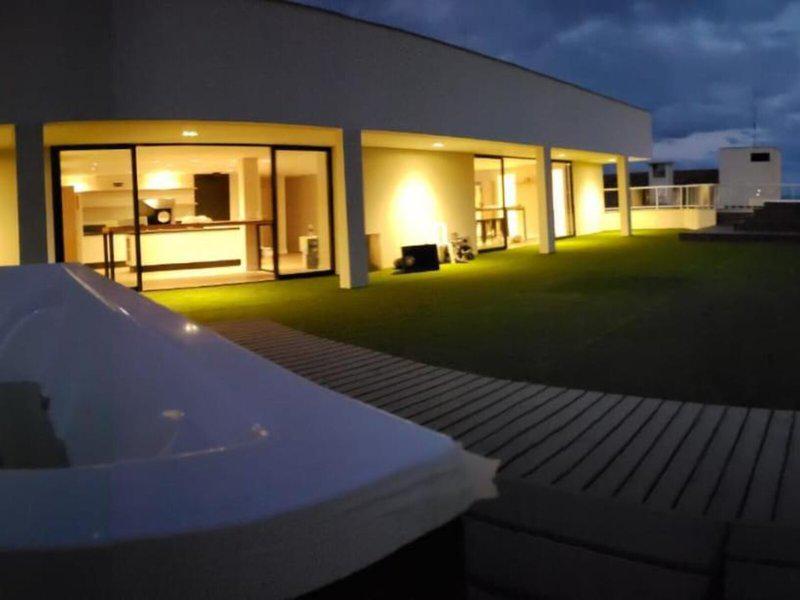 14FAA8E60C41808CD056C689081BEB2C