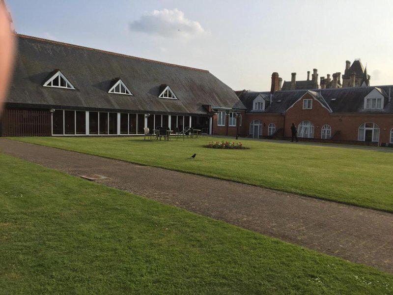 8FC403D59CFDA2AC517B2CBFCE4AB1E8