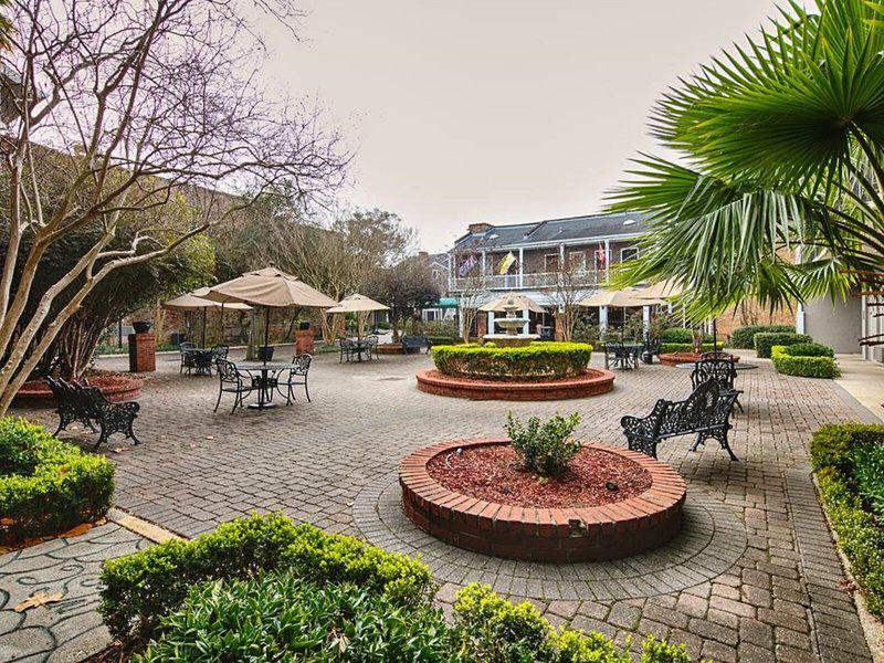 7DC7F6876511CBAC37DDB1880ED97F8B