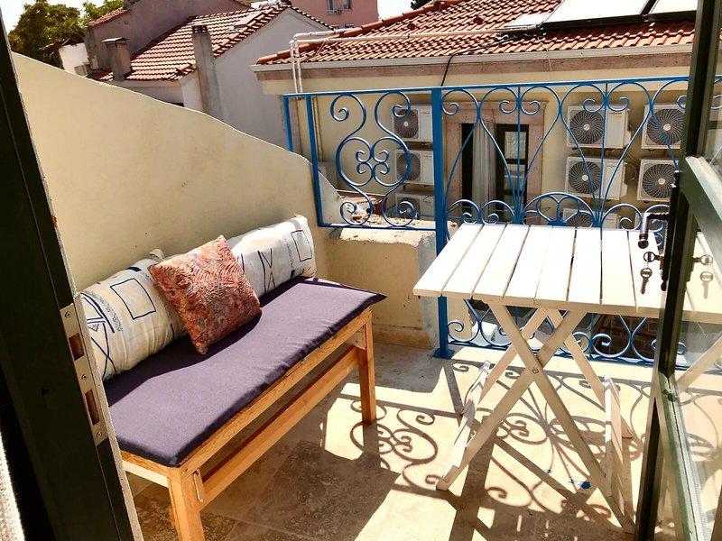 18E474AC340E13805C995C5D169B9681