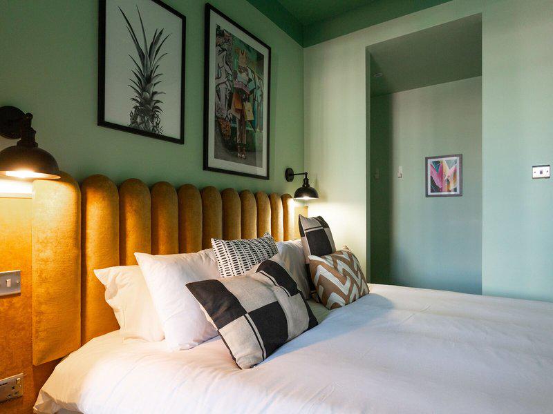 E3A4134DECC10697E076F355756128CD