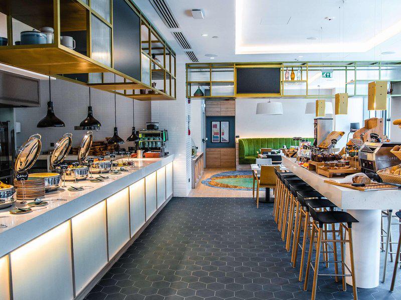 31DCE470428074F70192197F4E8539EE