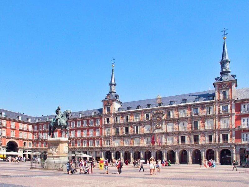 7BFA8C4BF288A604149B0EE14BDF09D4