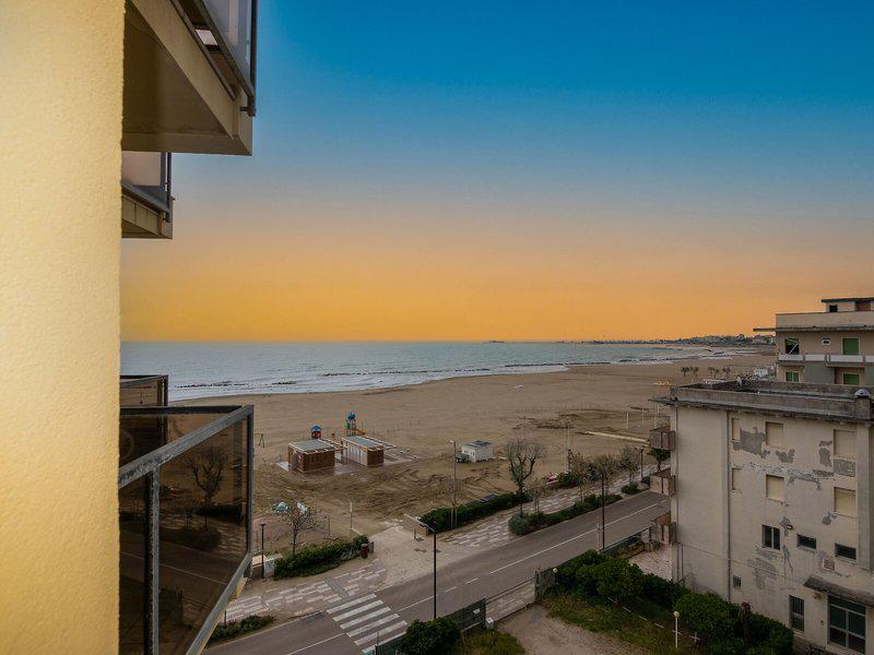 40BFC83351DC7B8E80B2D383A6DDD4DF