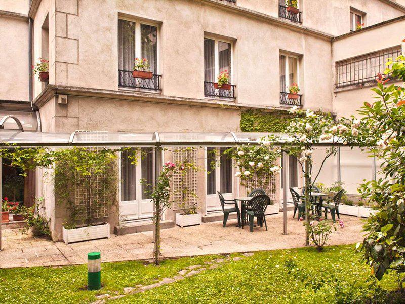 AE9DA42A88C29A26F6F17BD2AAC4ECD8