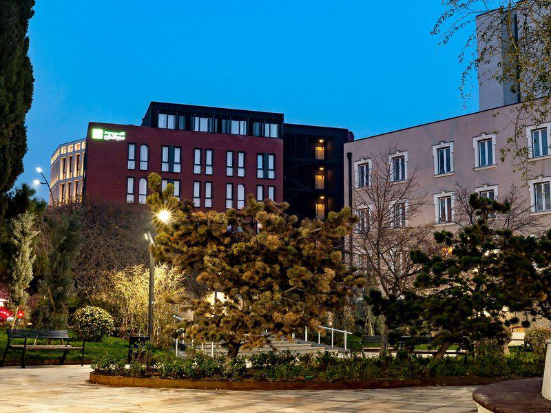 FE687AEEE0FCB7D13FE061D2CE343DAD