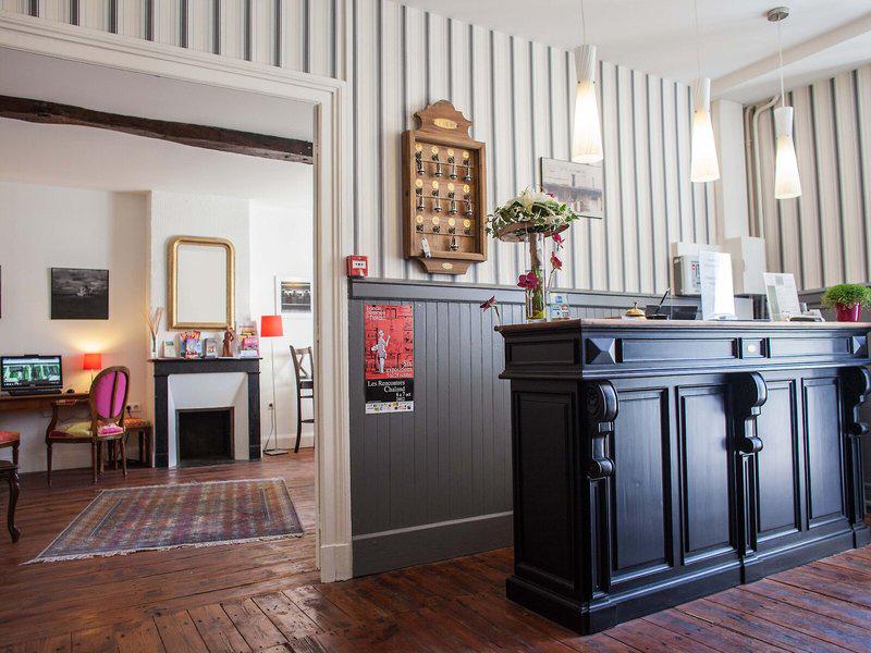 05DCEBD426780F438D85FA7D40753F54