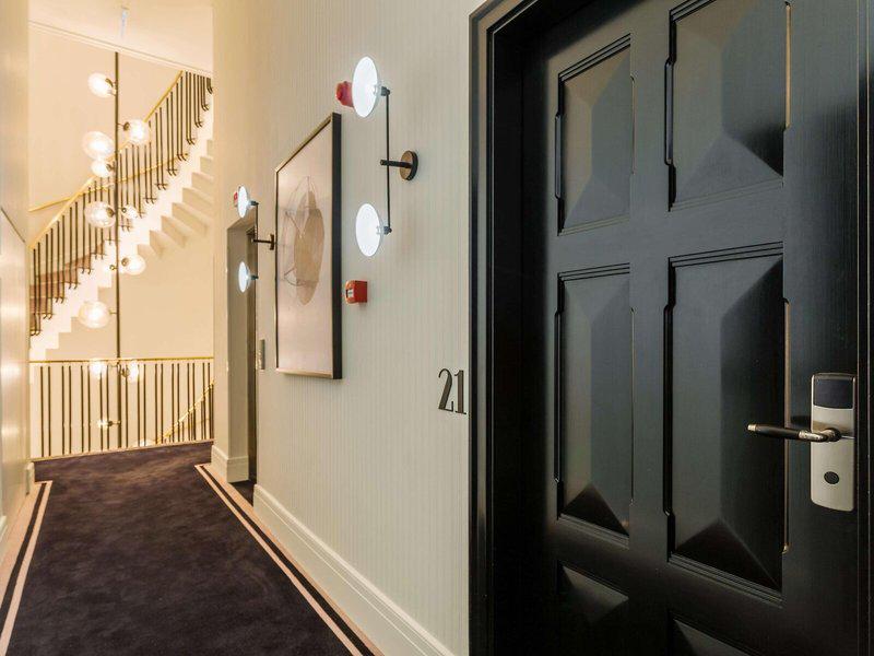 567984B77B7BC5EE366C9DC4E0133DF0