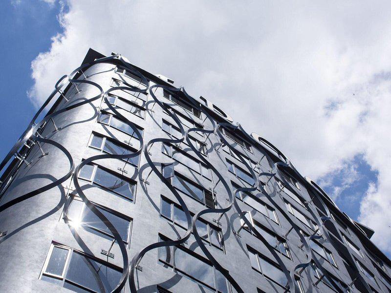 DC3601C88B56A8097CCAD50A73F91B66