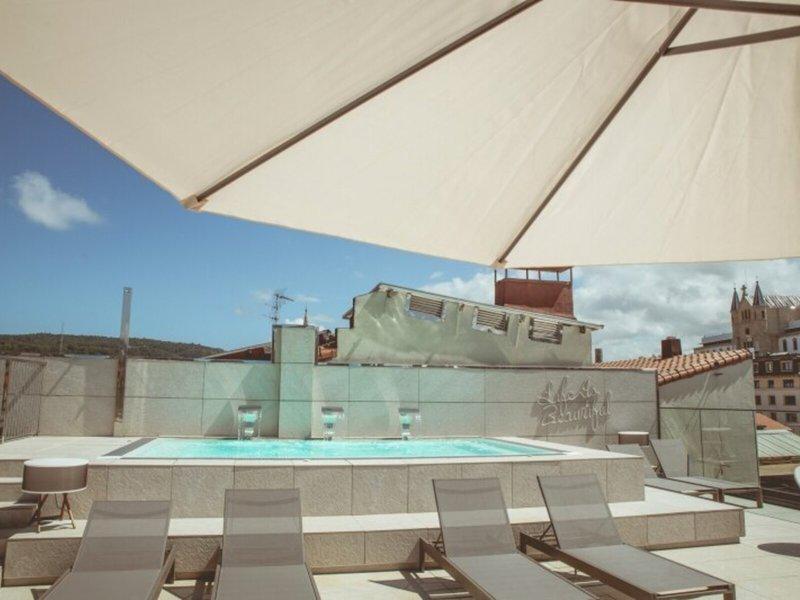 C12B0496D5F51178455D3DD7F4101D7F