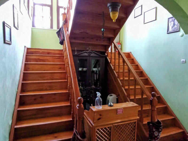 DEB2D03194C3CDC9C81438BE739576D4