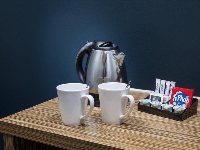 728802E102C94BE58658ED033CC37805