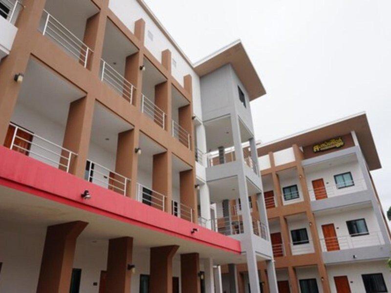 FC322514A030B7FD2262A8AD2428C8F9