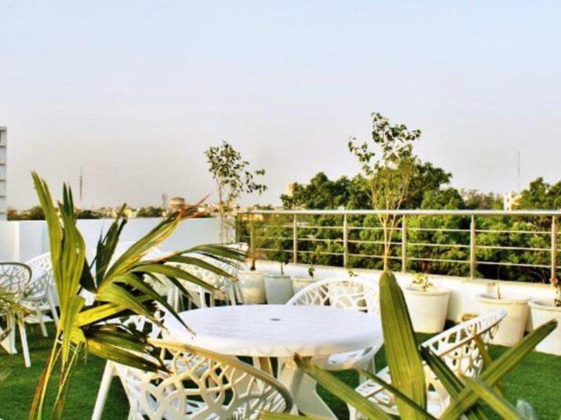 B0DC560E4293B11E45C4085E6806600C