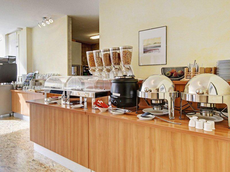 4C596176145D807849D65C73E9089E11