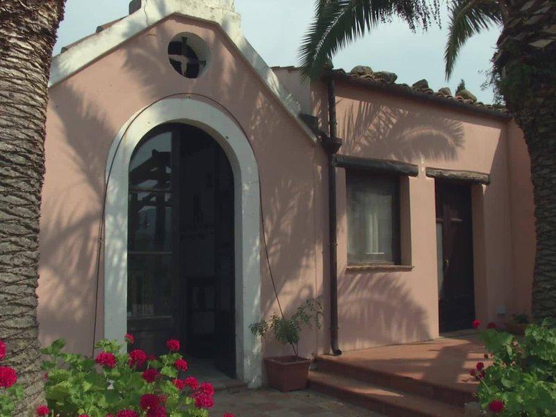 3D578C1BFAC710EE80A273DF84C608D5