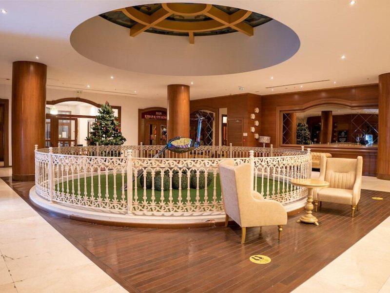 79CEFC12DE63045682F9204FC32D260C