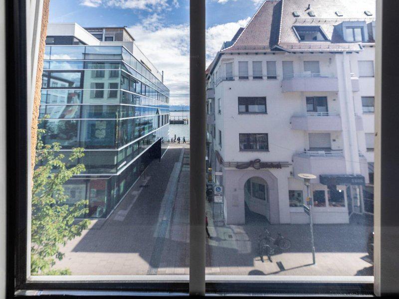 6381D4C3077DF8C7E8C9E9FD50FA3499