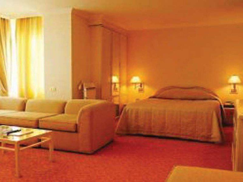 DE8C75522A09FF1E7A0073F92D6BEAD0