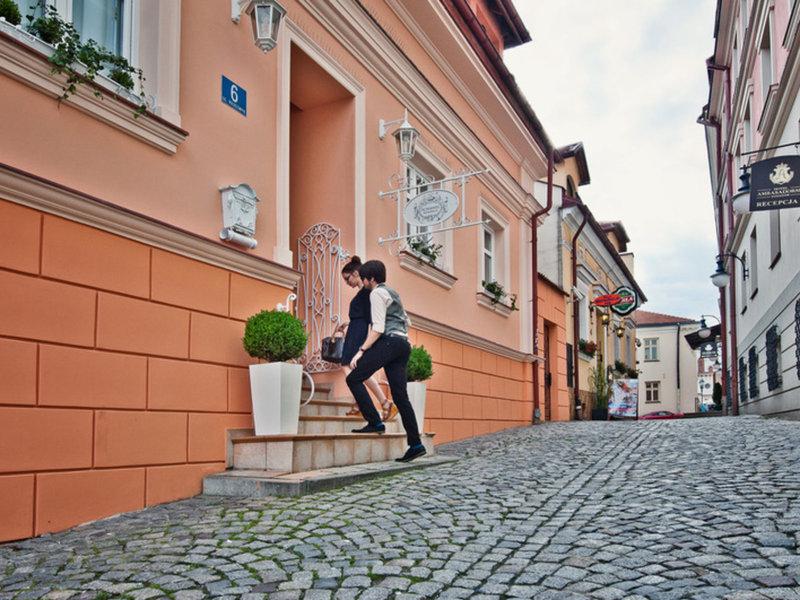 C74E3EC22048F37D7A01C0AE368CB7E4