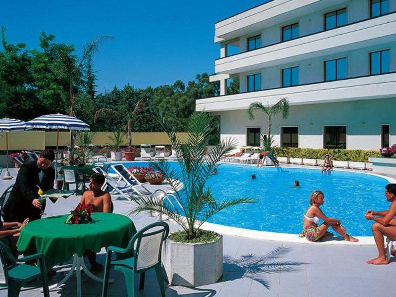 2187FFB58A3AE1F2A1A5010B72DE7B0E