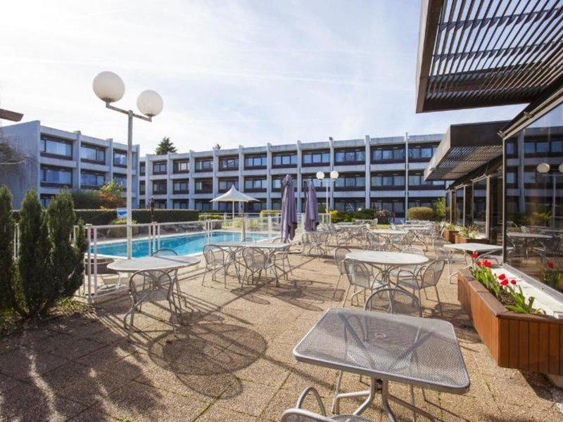 DF56F93817EA9437DD94ABE0639C844B