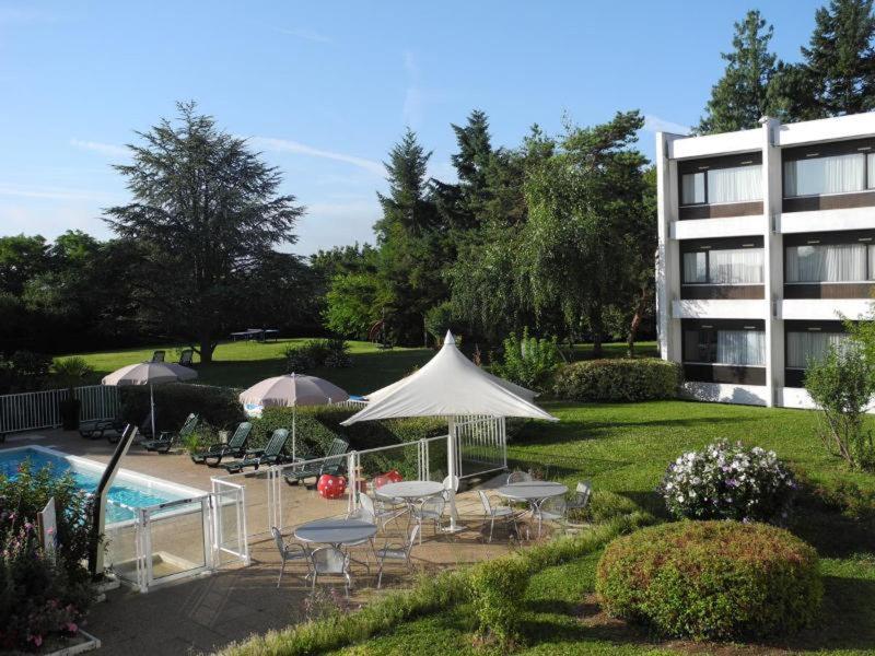 631926498257226ADA3695790BB10FBF