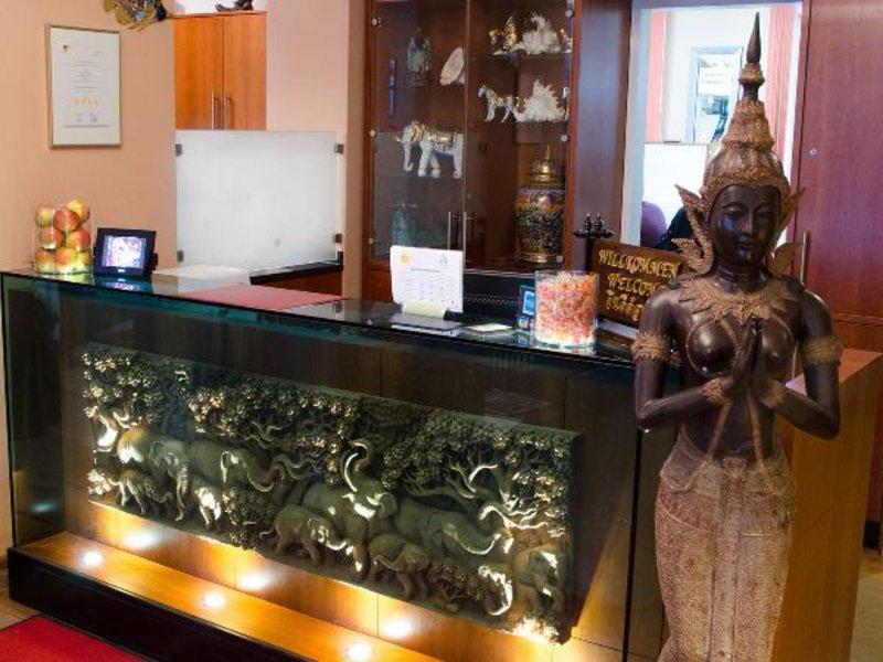 DE9AC0E078B334D2F6A98B0400FA2AEE