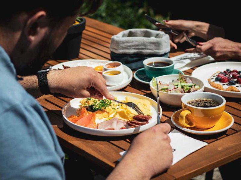 47FED04F39B485AC7E1CD3ED00324309