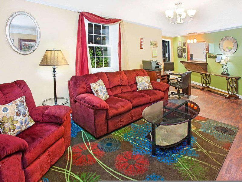 E34B94067E9DB8067F652D69C6A31143